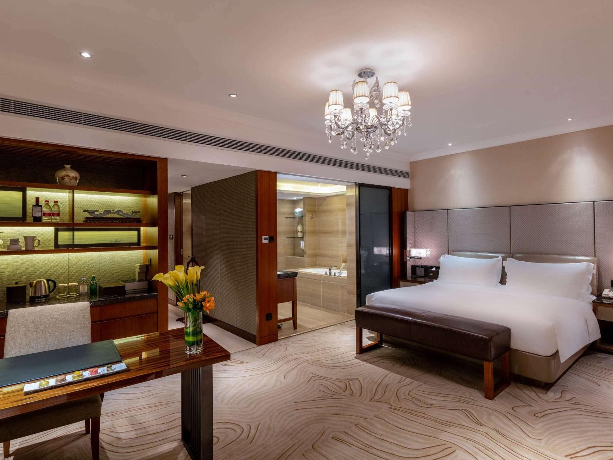 Sofitel Hangzhou Westlake - Few Steps To West Lake, With Panoramic Lake View Terrace Ngoại thất bức ảnh